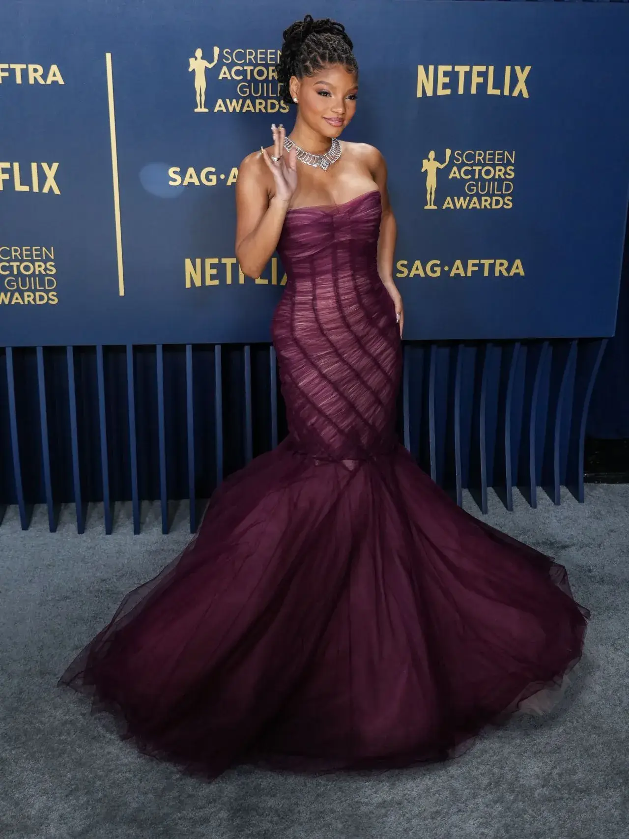 HALLE BAILEY STILLS AT SCREEN ACTORS GUILD AWARDS 2024 IN LOS ANGELES 2